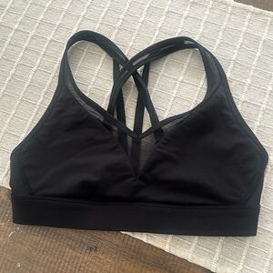 - Lululemon mesh sports bra size 8